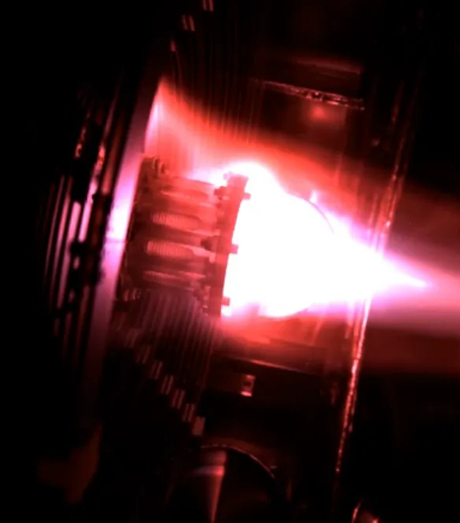 新起点｜星能玄光FLAME装置首次等离子体放电圆满成功
